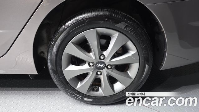 Hyundai Accent из Кореи Encar