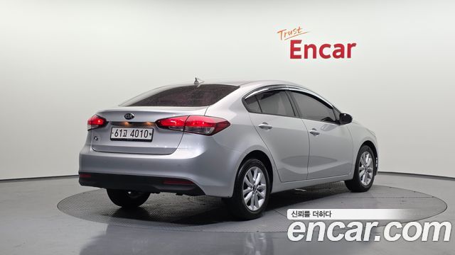Kia K3 из Кореи Encar