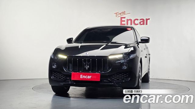 Maserati Levante из Кореи Encar