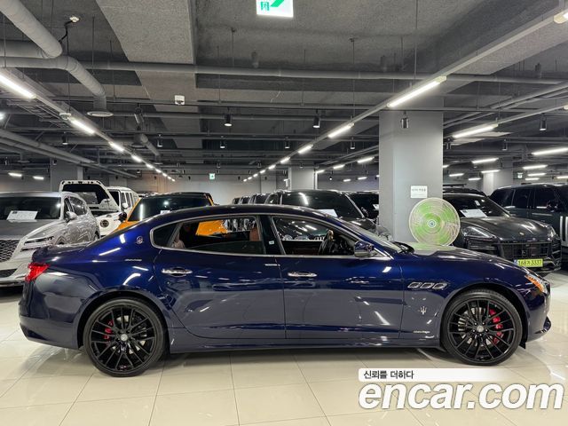 Maserati Quattroporte из Кореи Encar