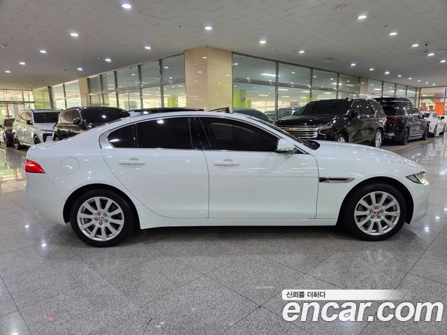 Jaguar XE из Кореи Encar