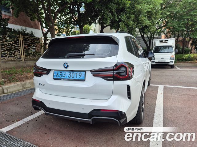 BMW iX3 из Кореи Encar