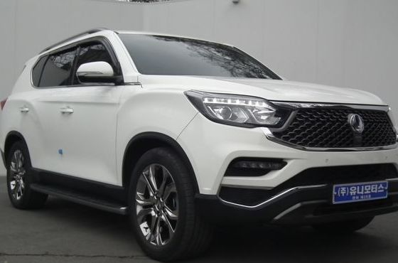 Ssangyong Rexton Diesel 2.2 4WD Heritage — пробег 20 594 км — фото 1 из 5