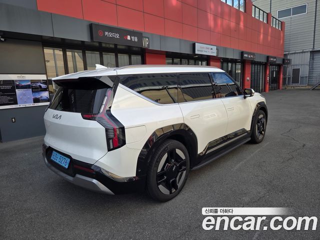 Kia EV9 из Кореи Encar