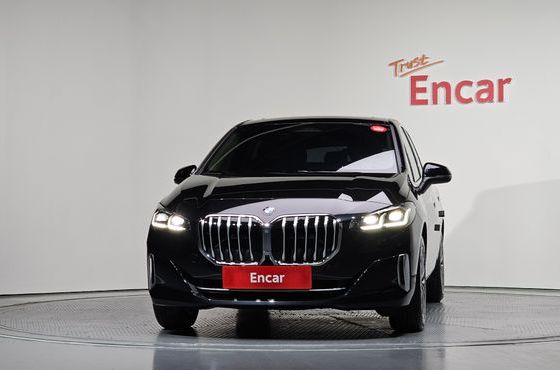 BMW 2-Series 218d Luxury — пробег 4 746 км — фото 3 из 5