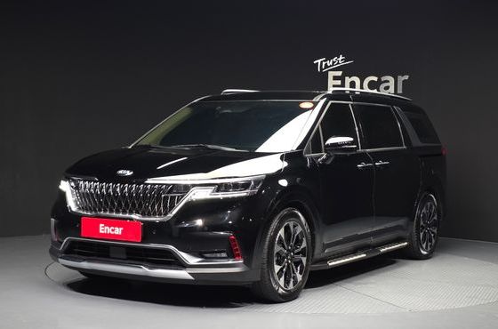 Kia Carnival 9-Seater Signature — пробег 88 597 км — фото 1 из 5