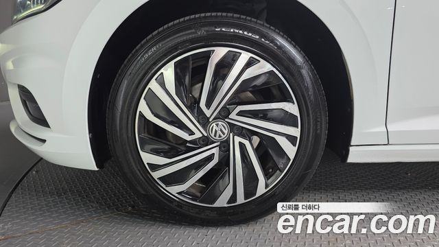 Volkswagen Jetta 1.4 TSI Prestige — пробег 75 990 км — фото 5 из 5