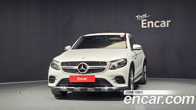 Mercedes-Benz GLC-Class GLC220 d 4MATIC Coupe — пробег 93 419 км — фото 3 из 5