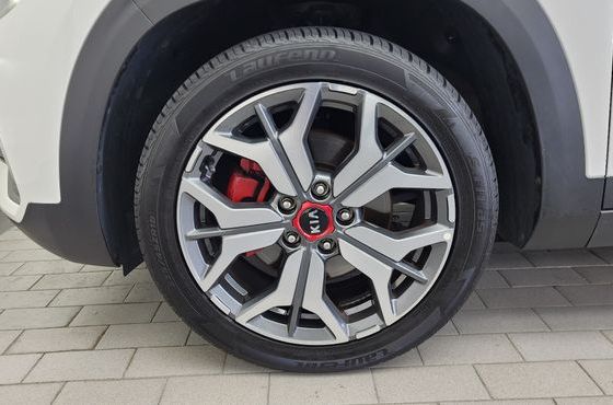 Kia Seltos Gasoline 1.6 Turbo 2WD Signature — пробег 151 220 км — фото 5 из 5