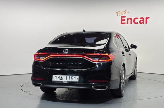 Hyundai Grandeur 3.0 Exclusive — пробег 61 191 км — фото 4 из 5