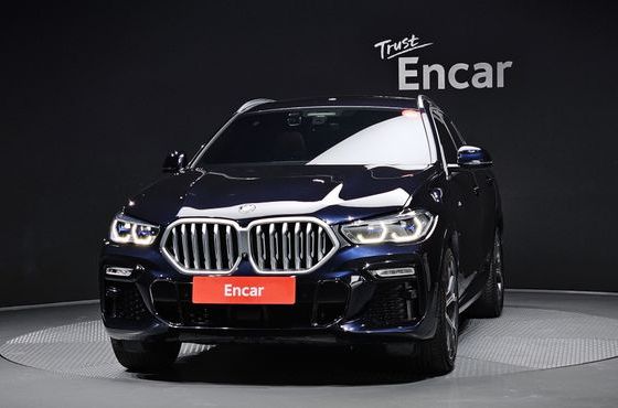 BMW X6 xDrive40i M Sport — пробег 90 704 км — фото 3 из 5