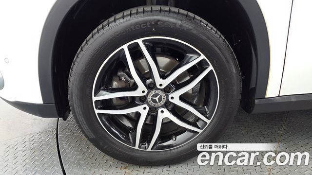 Mercedes-Benz GLA-Class из Кореи Encar