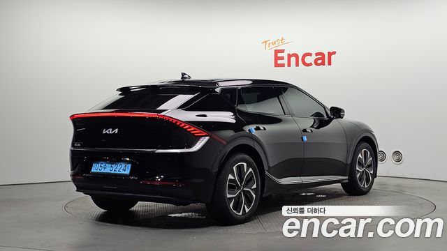Kia EV6 из Кореи Encar