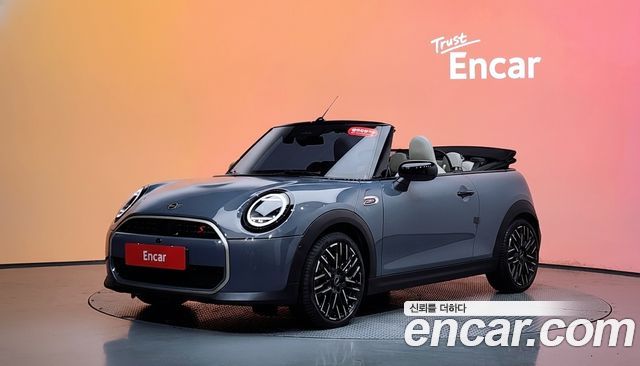 Mini Cooper Convertible из Кореи Encar