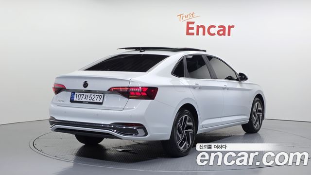 Volkswagen Jetta 1.5 TSI Prestige — пробег 10 306 км — фото 2 из 5