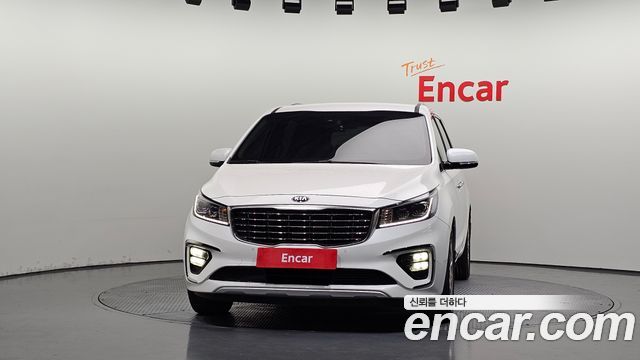 Kia Carnival из Кореи Encar