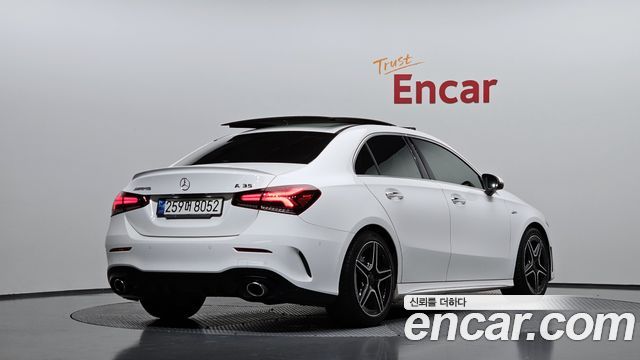 Mercedes-Benz A-Class AMG A35 4MATIC Sedan — пробег 35 073 км — фото 2 из 5