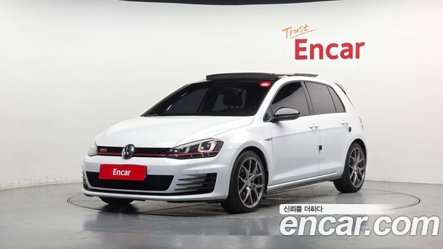Volkswagen Golf 2.0 GTI — пробег 95 120 км — фото 1 из 5
