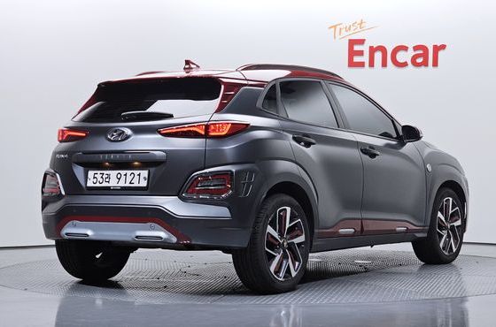 Hyundai Kona 1.6 Turbo 2WD Iron Man Edition — пробег 127 513 км — фото 2 из 5