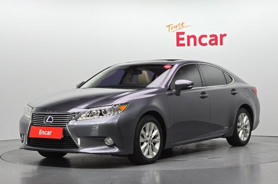 Lexus ES Supreme XV60 — пробег 107 519 км — фото 1 из 5