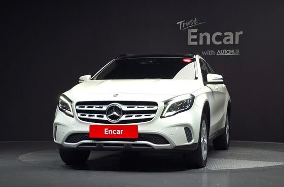 Mercedes-Benz GLA-Class GLA220 — пробег 52 941 км — фото 3 из 5