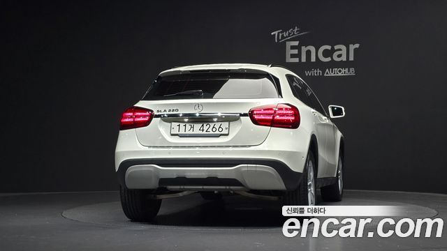 Mercedes-Benz GLA-Class из Кореи Encar