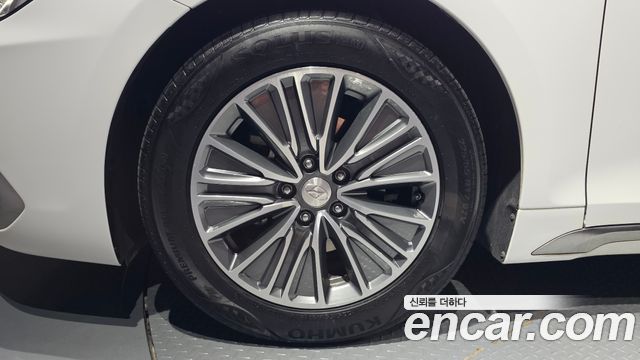 Hyundai Grandeur Exclusive Special — пробег 48 284 км — фото 5 из 5