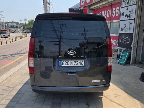 Hyundai Staria Cargo 3-Seater Modern — пробег 76 799 км — фото 3 из 5
