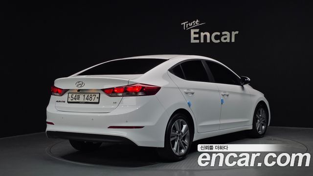 Hyundai AVANTE из Кореи Encar