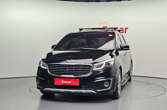 Kia Carnival 7-seater Limousine VIP — пробег 184 071 км — фото 3 из 5
