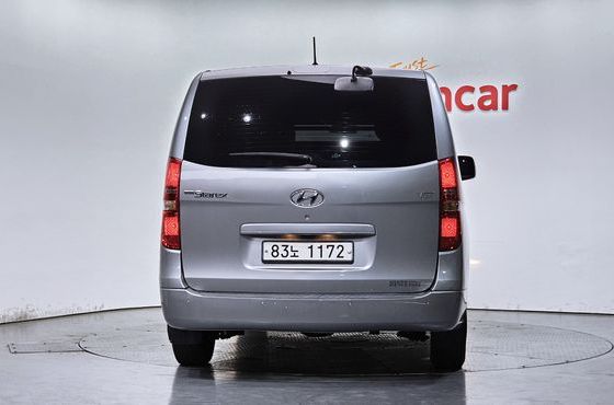 Hyundai Starex Van 5-Seater Smart — пробег 218 441 км — фото 4 из 5