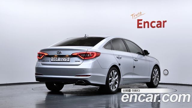 Hyundai Sonata 2.0 Premium — пробег 141 789 км — фото 2 из 5