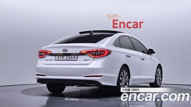 Hyundai Sonata 1.7 Diesel Smart Special — пробег 142 973 км — фото 2 из 5