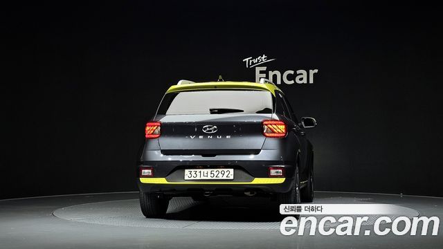 Hyundai Venue из Кореи Encar