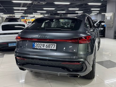 Audi Q5 45 TFSI Quattro S Line Black Edition Sport Back — пробег 12 км — фото 2 из 5
