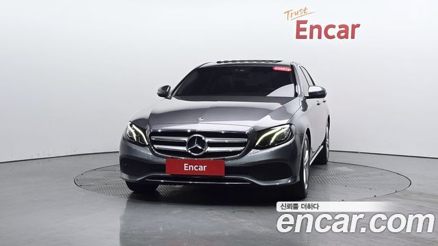 Mercedes-Benz E-Class из Кореи Encar