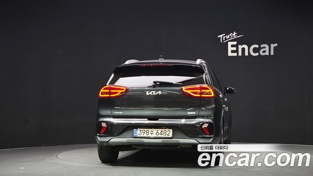 Kia Niro 1.6 HEV Noblesse — пробег 168 600 км — фото 4 из 5