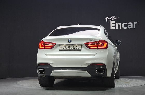 BMW X6 xDrive 40d M Sport — пробег 128 720 км — фото 4 из 5
