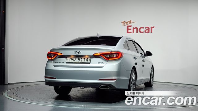Hyundai Sonata 2.0 Premium — пробег 115 251 км — фото 4 из 5