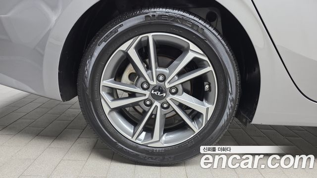 Kia K3 из Кореи Encar