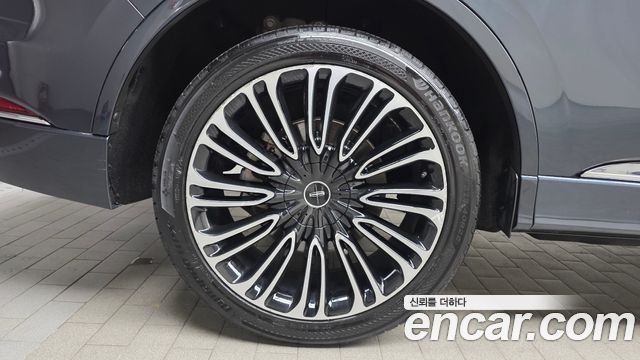 Lincoln Aviator 3.0 Black Label AWD — пробег 147 598 км — фото 5 из 5