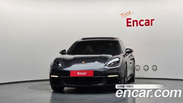 Porsche Panamera 3.0 AWD — пробег 72 165 км — фото 3 из 5