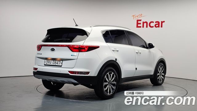 Kia Sportage из Кореи Encar