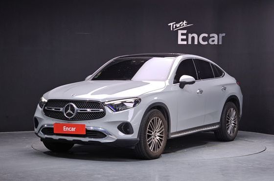 Mercedes-Benz GLC-Class GLC300 4MATIC Coupe — пробег 29 715 км — фото 1 из 5