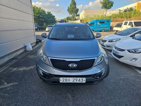 Kia Sportage Diesel 2WD Trendy — пробег 180 000 км — фото 2 из 5