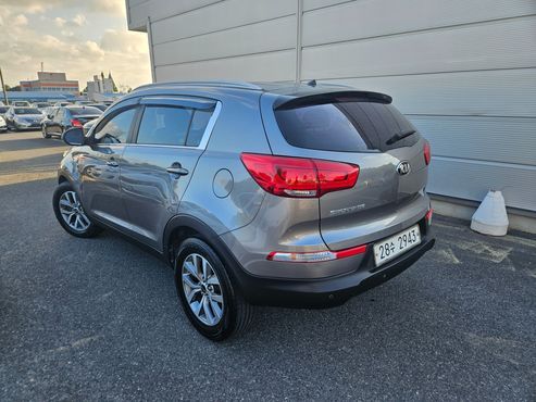Kia Sportage Diesel 2WD Trendy — пробег 180 000 км — фото 4 из 5