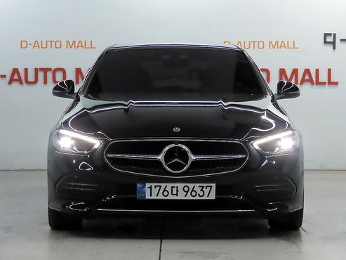 Mercedes-Benz C-Class C300 4MATIC Avantgarde — пробег 28 200 км — фото 3 из 5