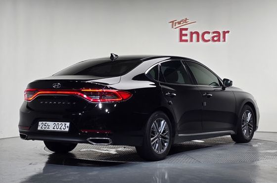 Hyundai Grandeur 2.4 Premium — пробег 105 427 км — фото 2 из 5