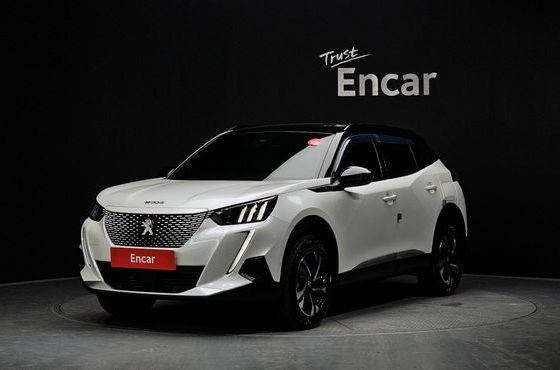Peugeot 2008 EV GT — пробег 8 042 км — фото 1 из 5