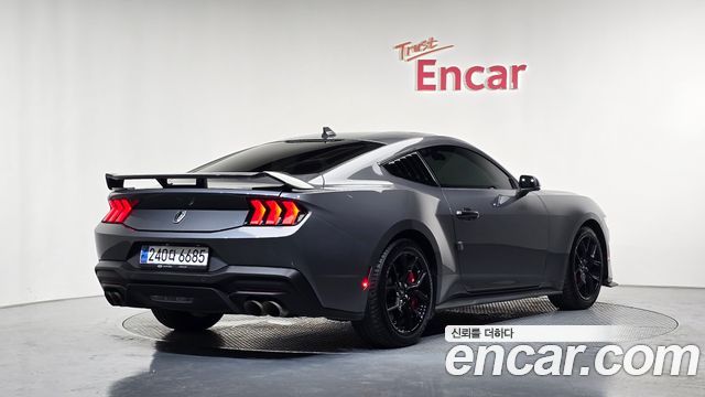 Ford Mustang 2.3 EcoBoost Premium Coupe — пробег 27 298 км — фото 2 из 5
